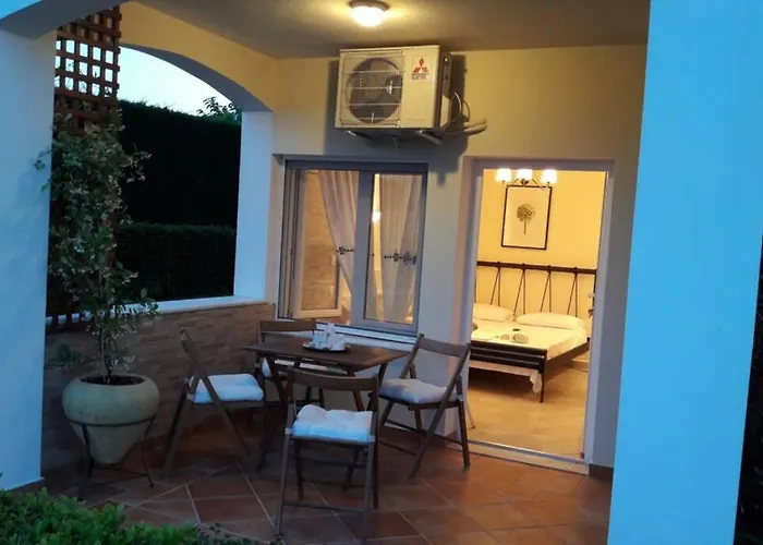 Luxurious Independent And Garden *